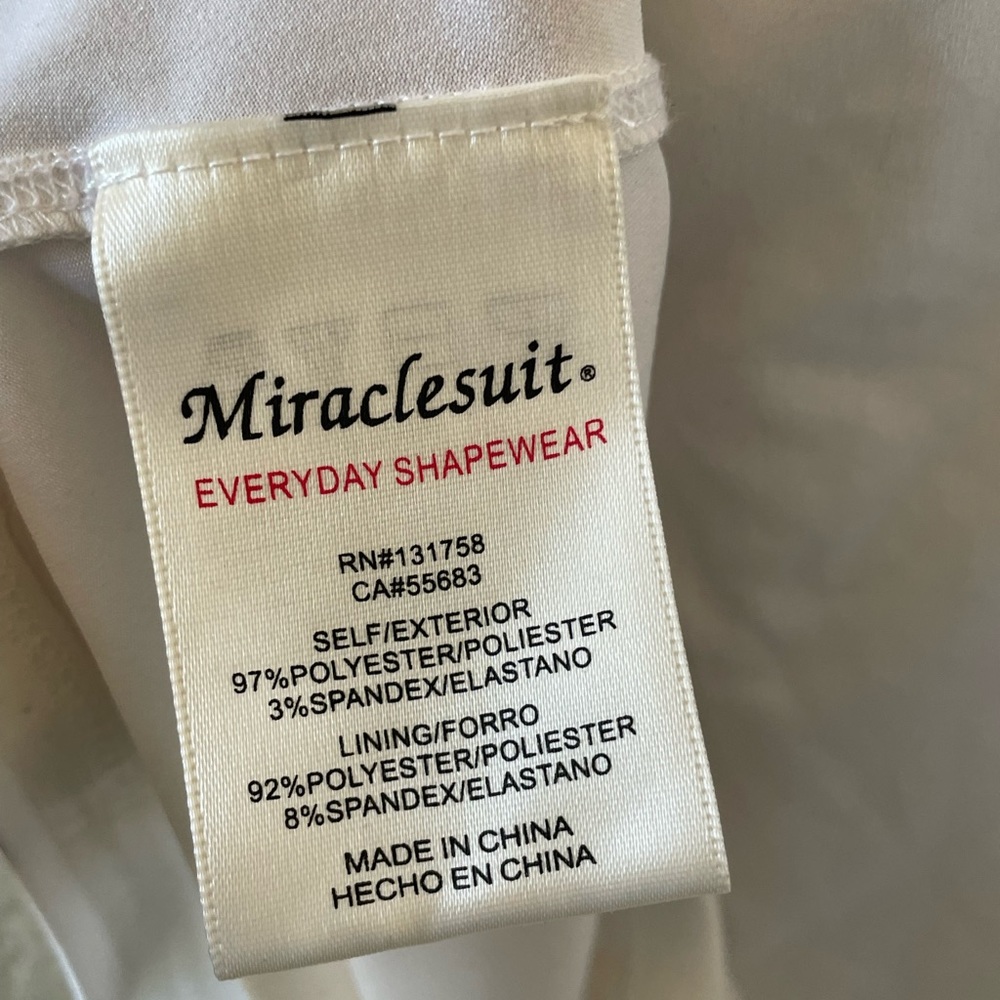 Miraclesuit Solid White Lightweight Everyday Shap… - image 3